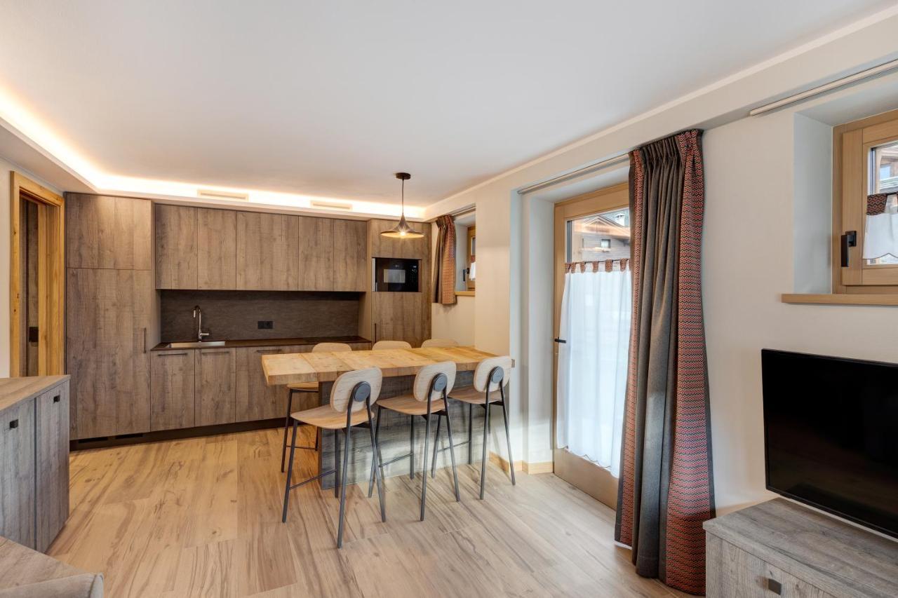 Snow Mountain Planet Suite House Livigno Esterno foto